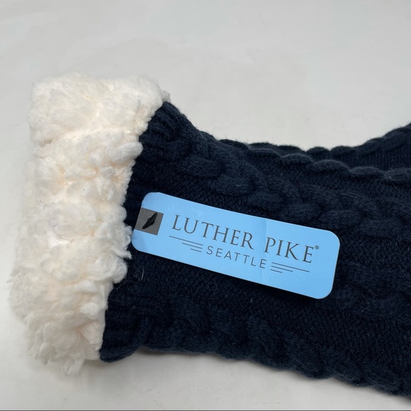 NWT LUTHER PIKE SEATTLE Slipper Socks Non-Slip Grippers - Picture 4 of 5